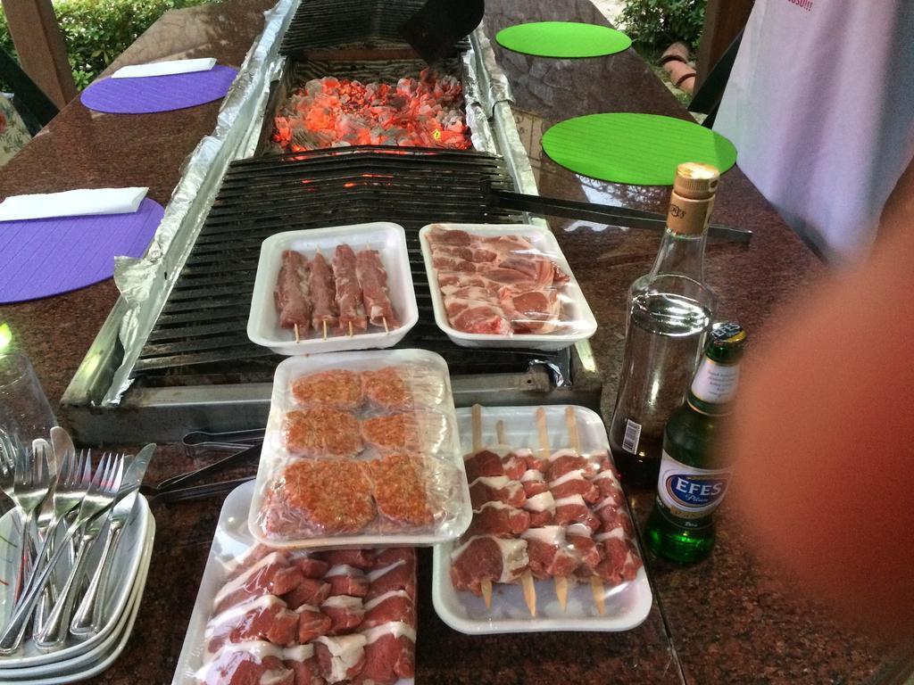 Sarikonaklar Garden Village Ağva Buitenkant foto